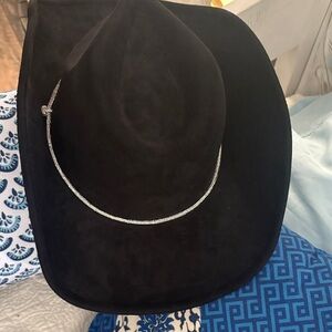 Buckle Black Cowboy Hat with Silver Trim new $29 Each $29 all $59 firm